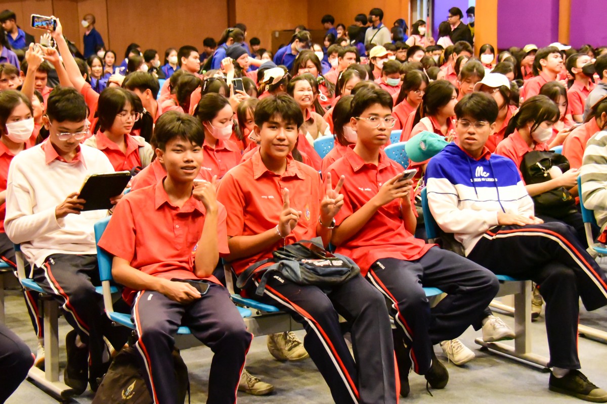 กิจกรรมทัศนศึกษา 2566 ของนักเรียนระดับชั้นมัธยมศึกษาปีที่ 5